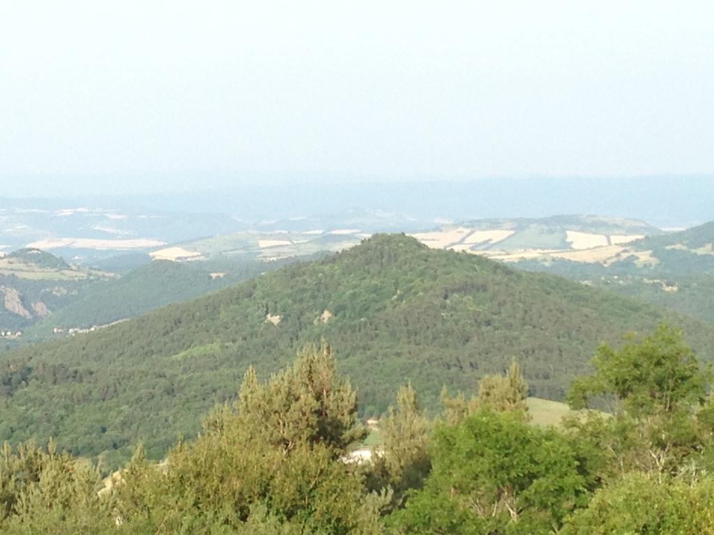 La Vue Sur Le Paradis Chambon-sur-Lac Buitenkant foto
