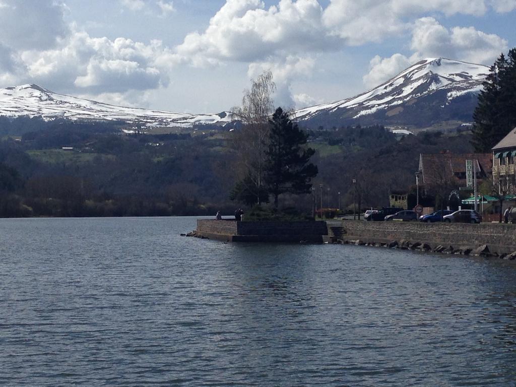 La Vue Sur Le Paradis Chambon-sur-Lac Buitenkant foto